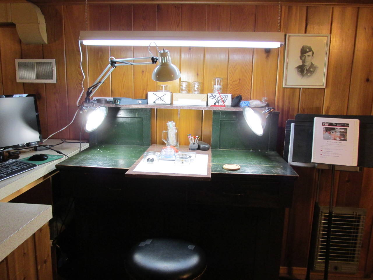 desk
