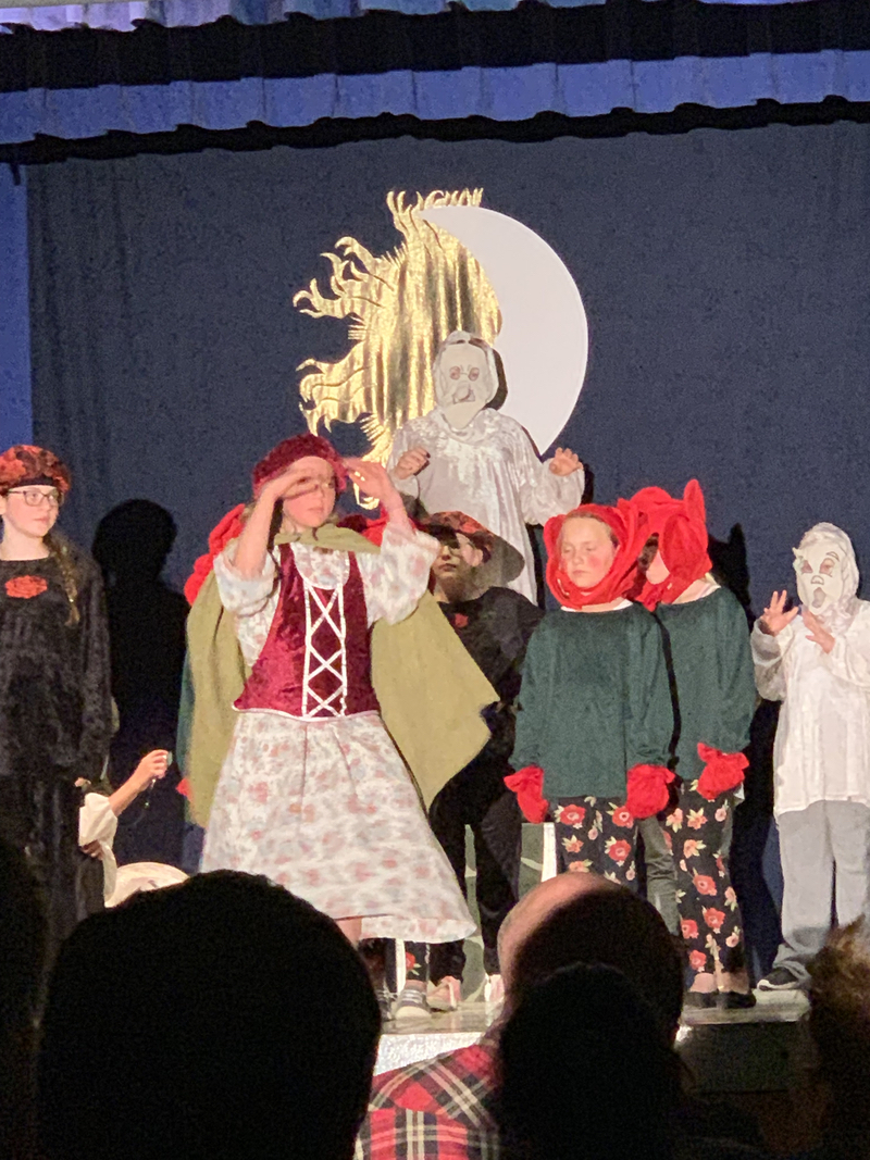 theaterPics/2019_05.jpeg